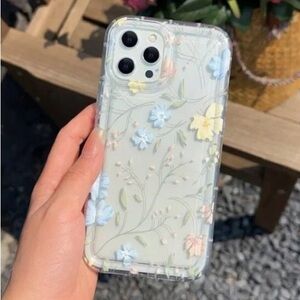 Floral Pattern Phone Case - Multicolor